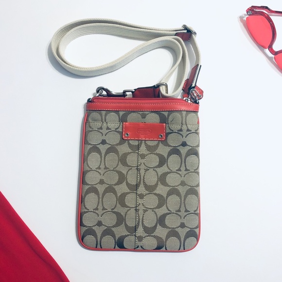 Coach Handbags - ❌SOLD❌